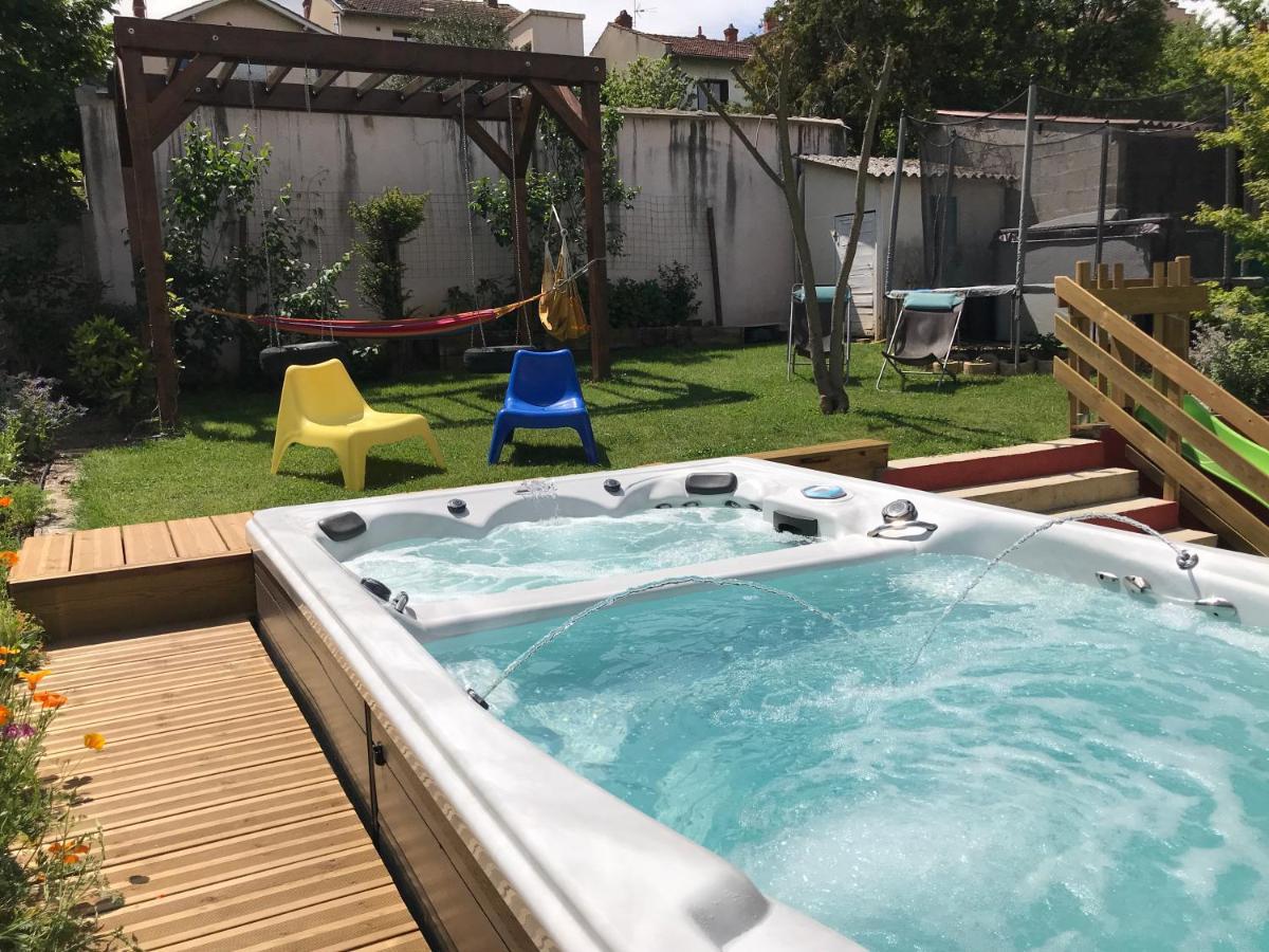 Espace Beleverte Bussiere 1 Tamaris Appartement Meuble De 2 Chambres Улан Екстериор снимка